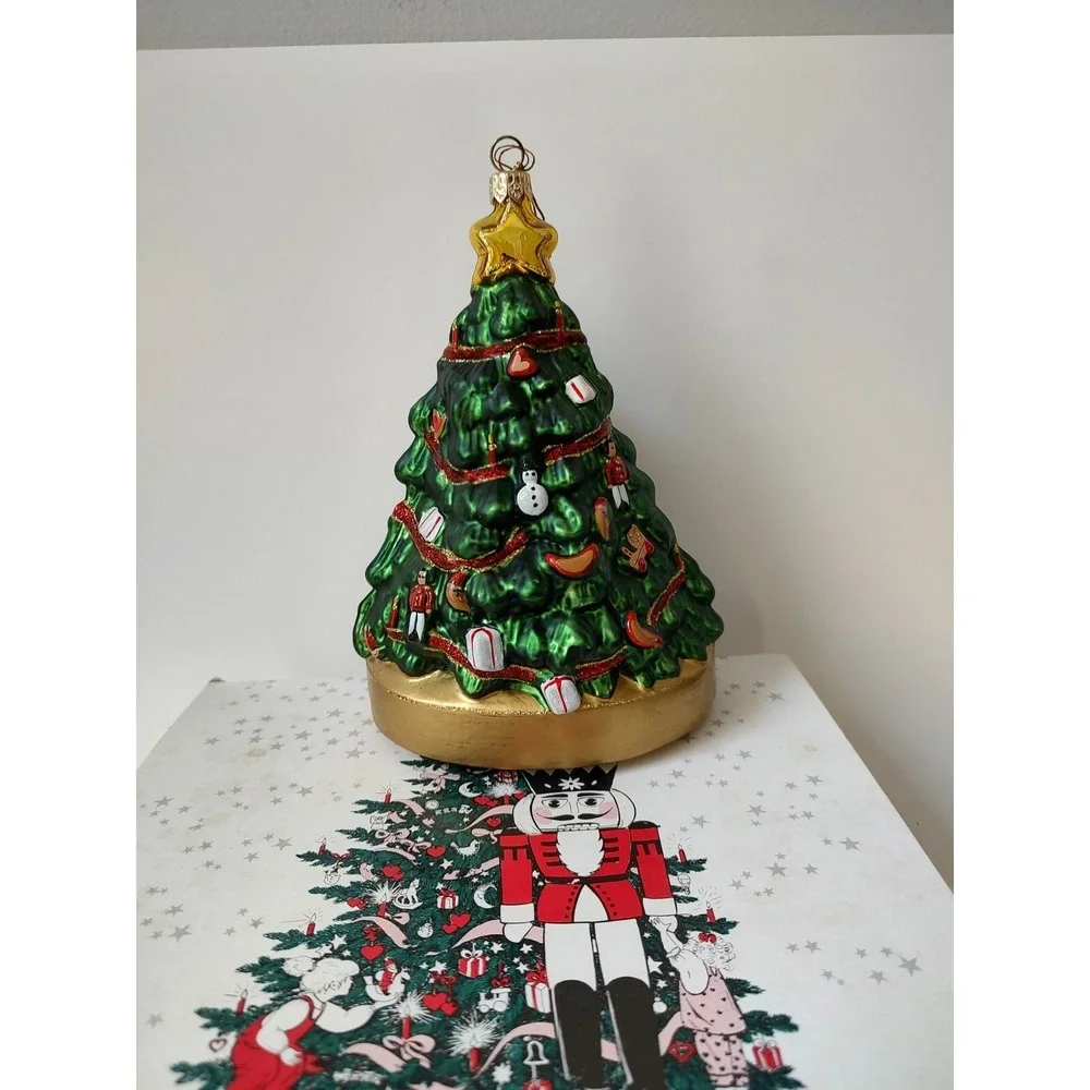 N/A christmas ornament